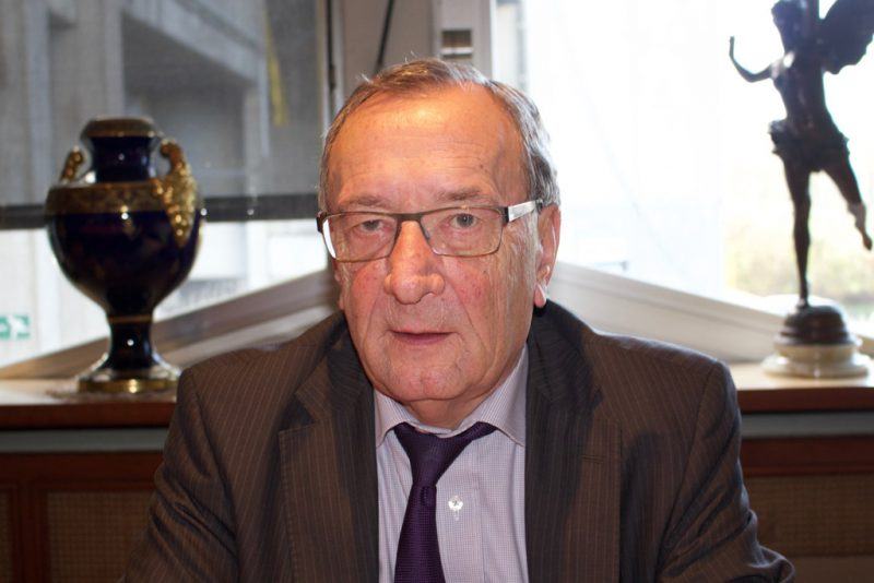 “Ik vergelijk het voorzitterschap vaak met een tandem. Op het ogenblik dat Paul Vanhaecke aan het stuur ging zitten, hield hij dat stuur niet altijd even goed vast”, aldus voorzitter Schotte over zijn voorganger bij Cercle (Foto: Robin Dekempe)