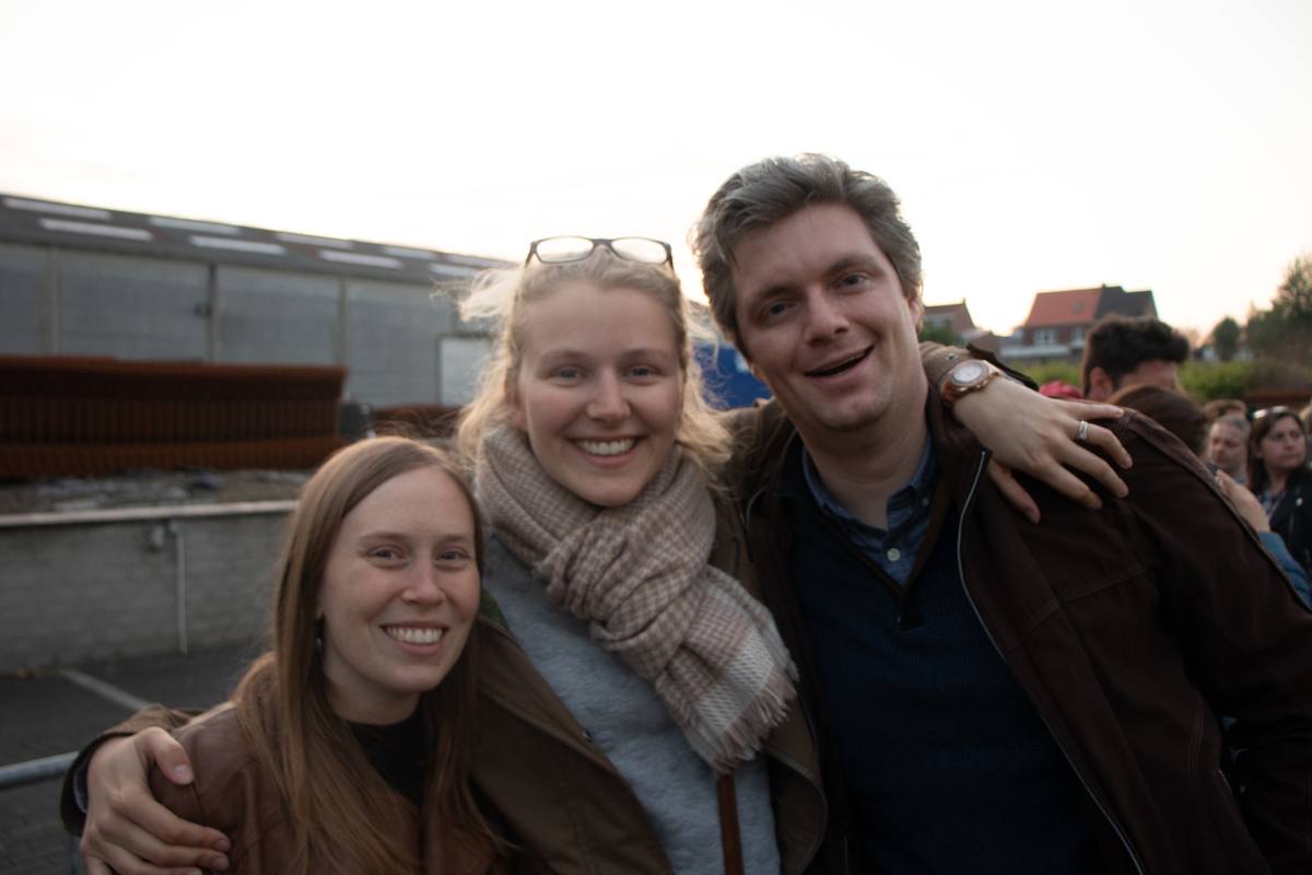 Stijn en zijn familie komen speciaal uit Ieper om Maïskie Molie aan het werk te zien. Foto: Sybren Bruneel