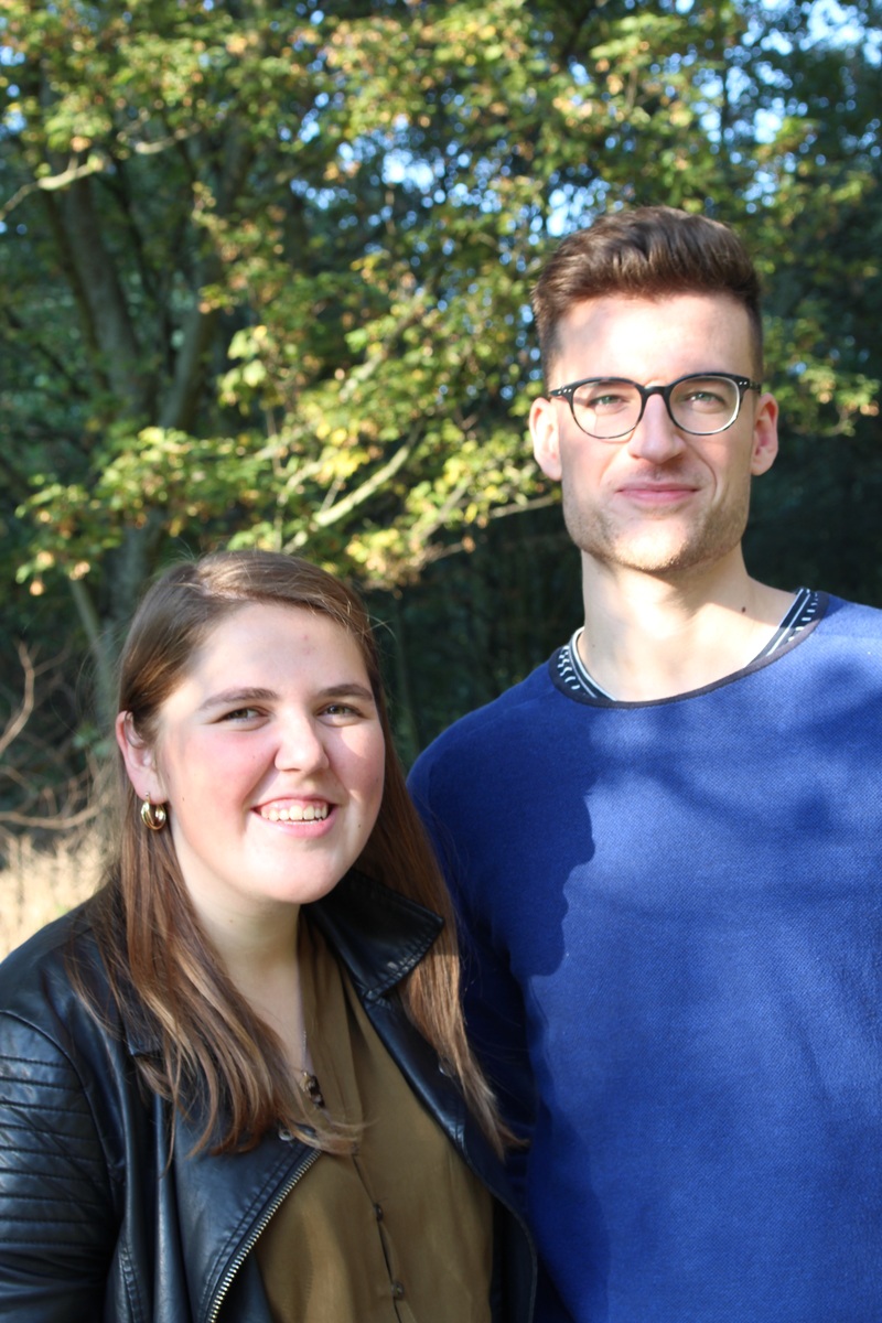 Elona en Simon, studenten ergotherapie, testten de app uit.