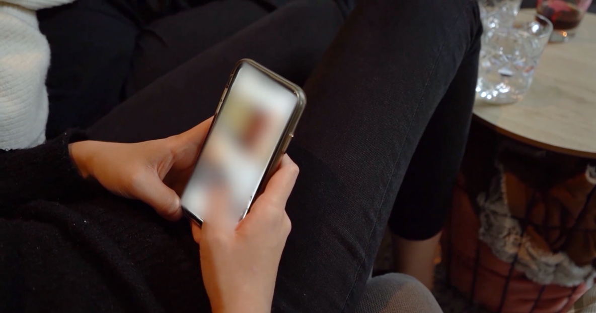 Gsm met geblurd scherm.